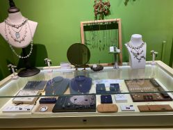 点击看大图 -HeyJewel全球独立设计师原创首饰集合店