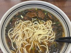 -小马牛肉面·牛骨熬制(南京博物院店)