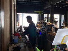 -Metal hands·铁手咖啡