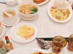 -香港新发烧腊茶餐厅(水围店)