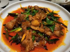 -万重锦·人文川菜馆(骡马市店)