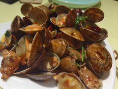 -嗨辣小聚·盘锦河蟹·海鲜烧烤龙虾(盘锦十年好店)
