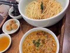 -蟹上黄·蟹黄面·江南糖水(人民广场店)