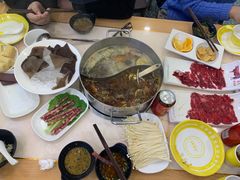 -牛缘村·贵州黄牛肉火锅(西善桥店)