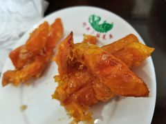 拔丝红薯-杨林闻老三酸菜鱼(总店)