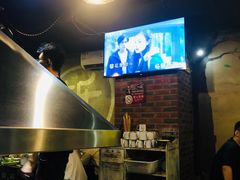 -马路牙子地桌烤肉(工体店)