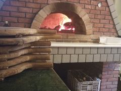 果木披萨炉-意大利农场度假村