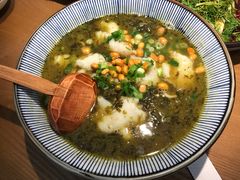 酸菜鱼片面-美国加州牛肉面(锦绣天第裕龙花园店)