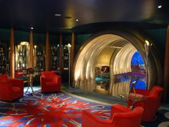 -迪拜帆船酒店海底餐厅