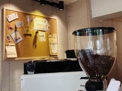 -happy coffee roastery