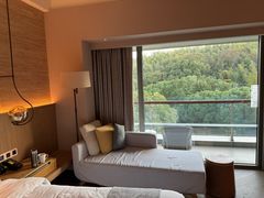 -上海佘山世茂艾美酒店