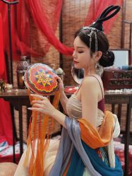 -爱的化妆工作室(雅地天际店)