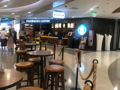 -星巴克(六合路店)