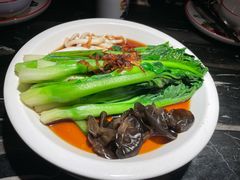 白灼菌菇菜心-新白鹿餐厅(虹桥南丰城店)