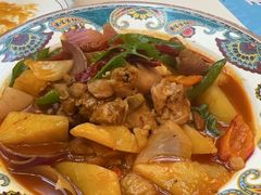 新疆大盘鸡-燕兰楼·清真西北融合菜(亚运村店)