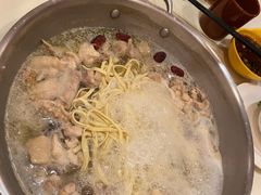 -一席地·本地鸡窝·杭帮鸡火锅(萧山银隆百货店)