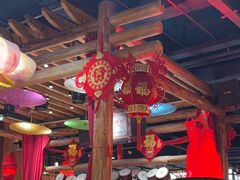 -老滇山寨•云南特色菜•地方菜•民族风情歌舞表演(金碧店)