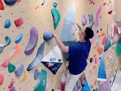 -Upper Climbing Gym 攀岩(华侨城店)