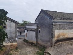 -皇思扬古围村