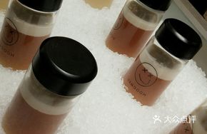 Milk Foam Red Tea