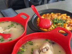 -廖老妈蹄花(中海国际店)