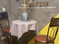 -HIGH FIVE哈福手工汉堡(桂林路店)