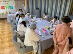 点击看大图 产妇服务-月来悦好国际月子会所