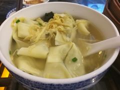 -笑来喜馄饨小笼工坊店(湖滨街店)