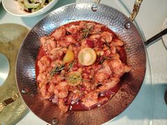 -阿瓦山寨·湘菜现炒·剁椒鱼头王(咸阳总店)