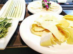 -潮火锅·麻辣牛肉火锅(观音桥方圆·LIVE店)