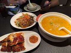 -蝴蝶里·粤菜·点心(滨江龙湖店)