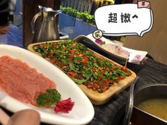 -热火朝天鲜切牛肉火锅(南强街巷店)