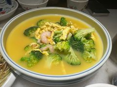 -西湖书堤(平湖八佰伴店)