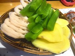-佬缸炮江湖川菜(玉林店)