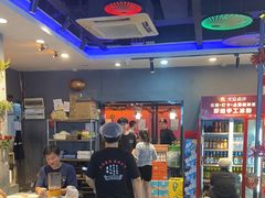 -老街烧烤大排档·地道湖北菜·龙虾馆(汉口火车站店)