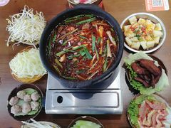 -黔有有贵州酸汤夺夺粉火锅(五味十字店)