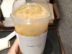 -喜茶(北京华贸购物中心店)