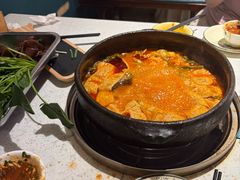 -贵府酸汤牛肉火锅·贵州老字号(飞山街店)