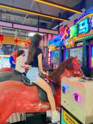 -嗨翻Hi-Fun竞技主题乐园·蹦床团建生日聚会(五棵松华熙店)