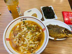 -顺溜·手工刀削面·黑金店(铜锣湾店)