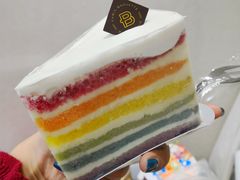 彩虹蛋糕切片-巴黎贝甜(龙江店)