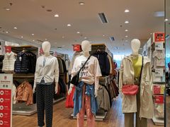 -优衣库(上海颛桥万达广场店)