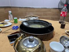 -濠轩阁特色生蚝火锅(水湾路店)
