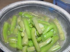 -蜜桃餐厅·伴山(绿宝广场店)