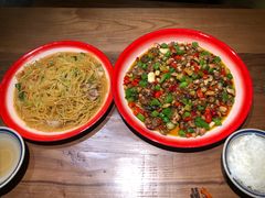 -泥糊破店小酒馆·团建聚餐(南京西路店)