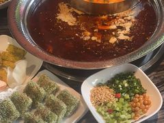 -老船舫·现做活鲜鱼馆(东郊记忆店)