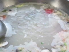 -牛羊鲜汤锅(塔公镇菜市场店)