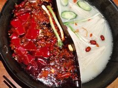 -周小明火锅(黑金冠社区店)