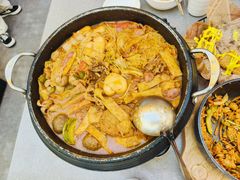 -豚妈妈汤饭·部队锅(南京东路店)