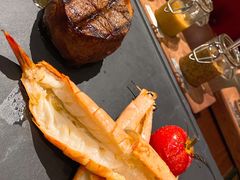 -恰餐厅及酒吧 CHAR Bar & Grill (北京丽都皇冠假日店)